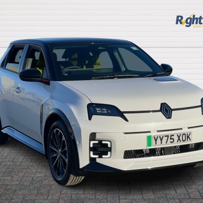 Renault 5 E-Tech electric 90kW Iconic Five Urban Range 40kWh