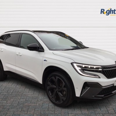 Renault Austral 1.2 E-Tech Iconic Esprit Alpine Automatic