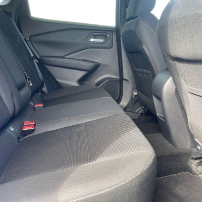 Nissan Qashqai 1.3 DIG-T MHEV Acenta Premium 5dr