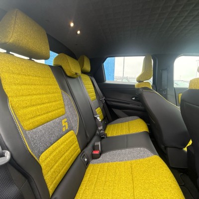 Renault 5 E-Tech electric 90kW Iconic Five Urban Range 40kWh