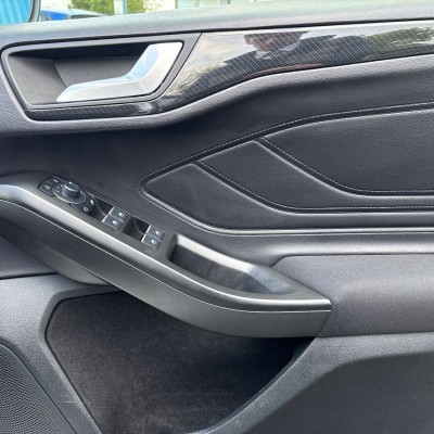 Ford Focus 1.0T EcoBoost MHEV ST-Line Edition 5dr