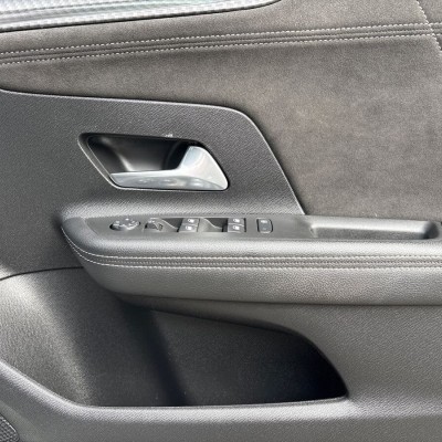 Vauxhall Mokka 50kWh Ultimate Auto 5dr
