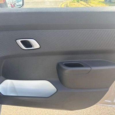 Dacia Spring 100 24.3kWh EXTREME Auto 5dr