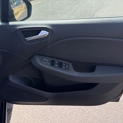 Renault Clio 1.0 TCe Evolution 5dr