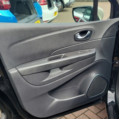 Renault Captur 0.9 TCe ENERGY Iconic 5dr