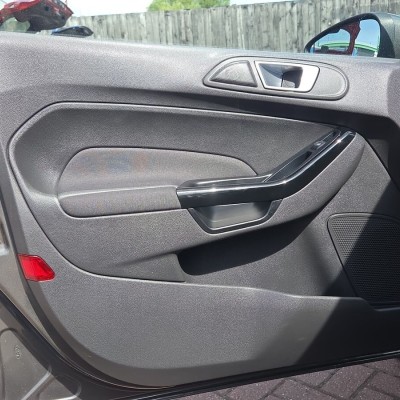 Ford Fiesta 1.5 TDCi Zetec 5dr