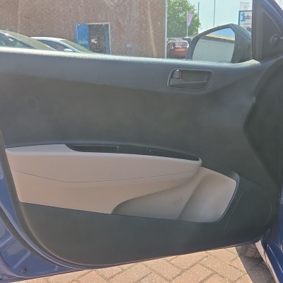 Hyundai i10 1.0 S 5dr