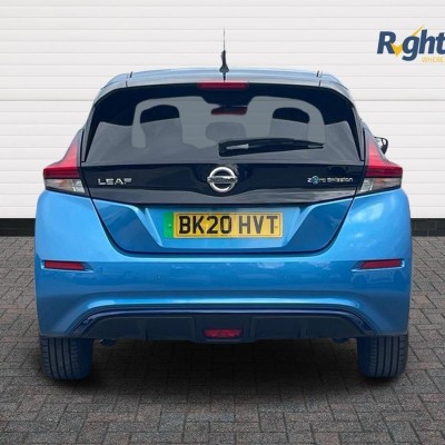 Nissan Leaf 40kWh N-Connecta Auto 5dr