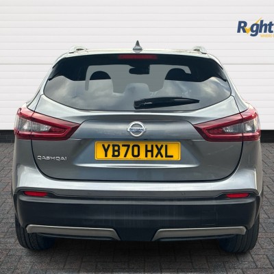 Nissan Qashqai 1.3 Dig-T N-Connecta