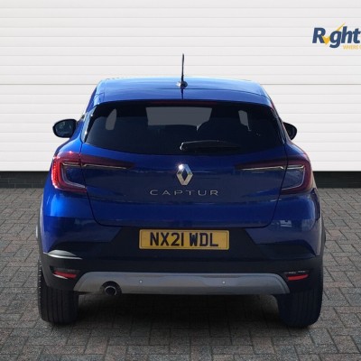 Renault Captur 1.3 TCe Iconic 5dr