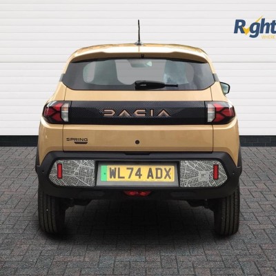 Dacia Spring 65 26.8kWh EXTREME Auto 5dr
