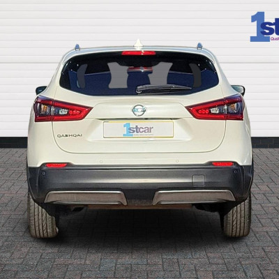Nissan Qashqai 1.2 DIG-T N-Connecta 5dr