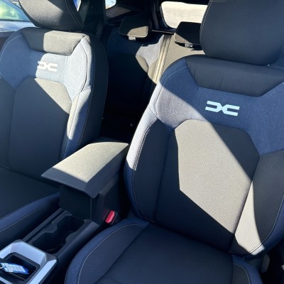 Dacia DUSTER 1.6 Hybrid 140 Journey Automatic