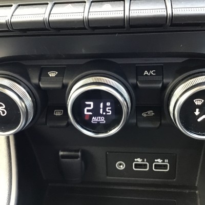 Renault Captur 1.0 TCe evolution Euro 6 (s/s) 5dr