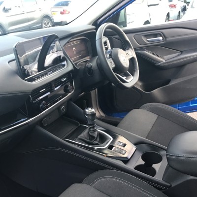 Nissan Qashqai 1.3 Dig-T Premiere Edition