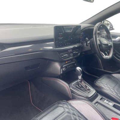 Ford Focus 1.0T EcoBoost MHEV ST-Line X DCT 5dr