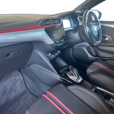 Vauxhall Corsa 50kWh SRi Nav Premium Auto 5dr (7.4Kw Charger)