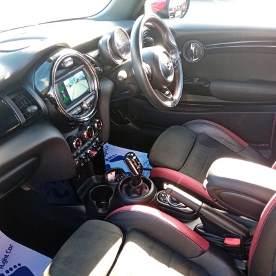 Mini Hatch 2.0 Auto 230bhp 