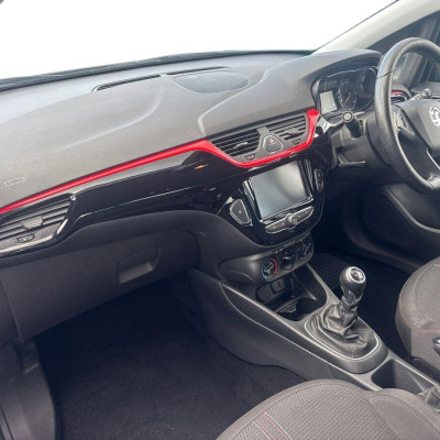 Vauxhall Corsa 1.4i ecoTEC SRi VX Line Nav Black 5dr