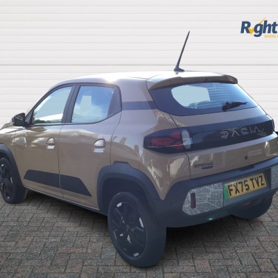 Dacia Spring 27kWh Extreme 65 48KW Automatic