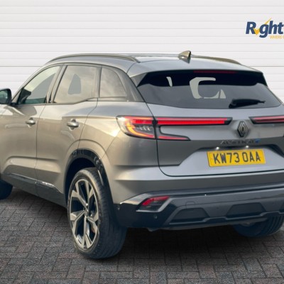 Renault Austral 1.2 E-Tech Iconic Esprit Alpine Automatic