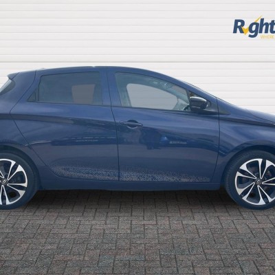 Renault Zoe R135 EV50 52kWh Iconic Auto 5dr (Boost Charge)