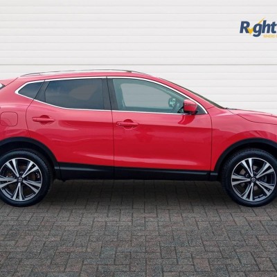 Nissan Qashqai 1.2 N-Connecta Dig-T