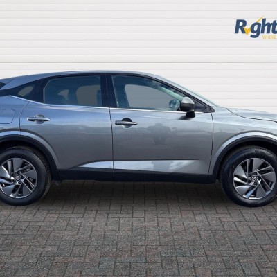 Nissan Qashqai 1.3 DIG-T MHEV Acenta Premium XTRON 5dr