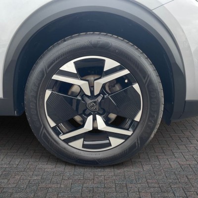 Peugeot 2008 1.2 PureTech Allure 5dr