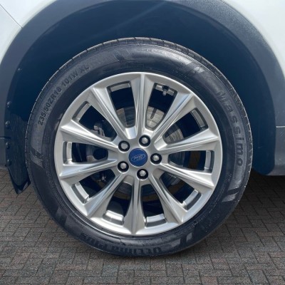 Ford Kuga 1.5T EcoBoost Titanium Edition 5dr
