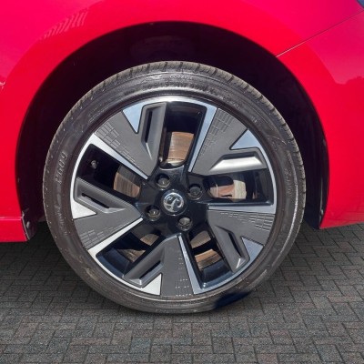 Vauxhall Corsa 50kWh SRi Nav Premium Auto 5dr (7.4Kw Charger)