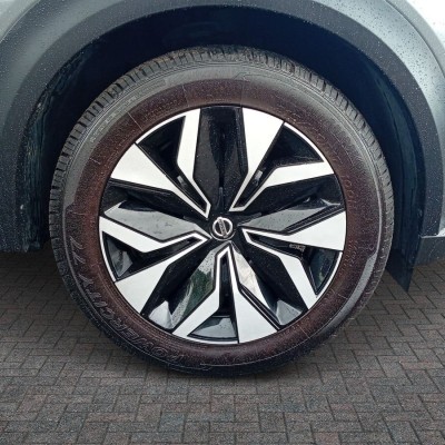 Nissan Juke 1.0 DIG-T Acenta 5dr