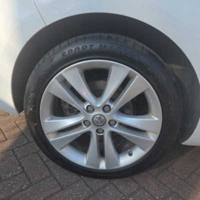 Vauxhall Zafira Tourer SRI