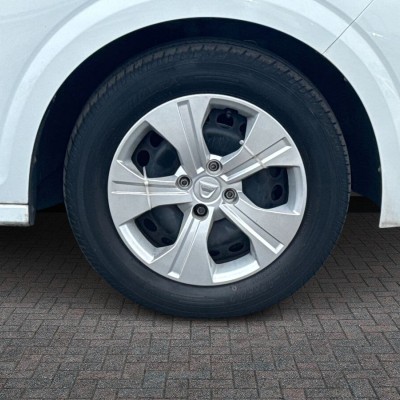 Dacia Sandero 1.0 SCe Essential 5dr