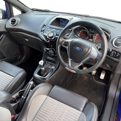 Ford Fiesta 1.6T EcoBoost ST-2 Euro 6 3dr