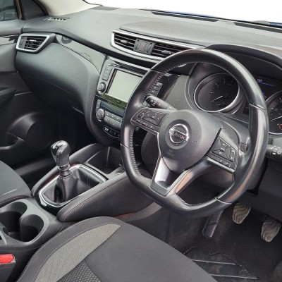 Nissan Qashqai 1.3 DIG-T Acenta Premium 5dr