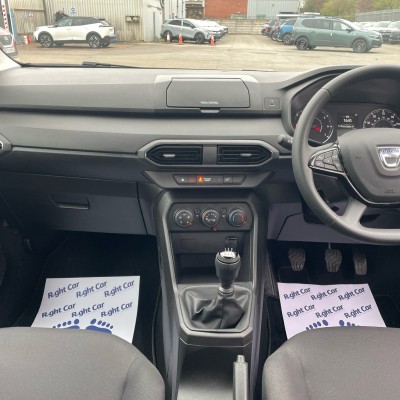 Dacia Sandero 1.0 SCe Essential Euro 6 (s/s) 5dr