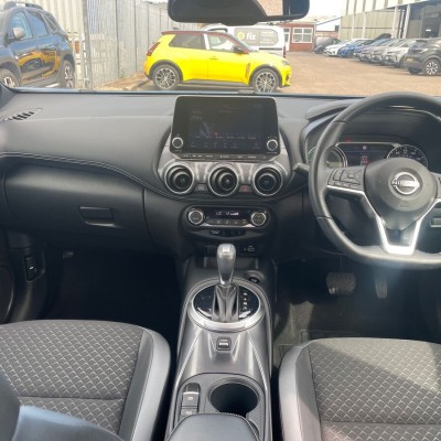 Nissan Juke 1.6 N-Connecta Auto 5dr