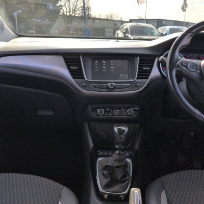 Vauxhall Crossland X 1.2T  Elite