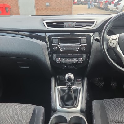 Nissan Qashqai 1.2 DIG-T Acenta 2WD 5dr