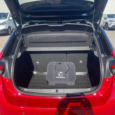 Vauxhall Corsa 50kWh SRi Nav Premium Auto 5dr (7.4Kw Charger)