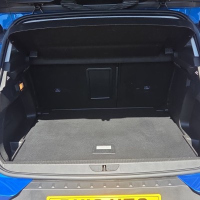 Vauxhall Grandland X 1.6 Turbo D BlueInjection Sport Nav Auto Euro 6 (s/s) 5dr
