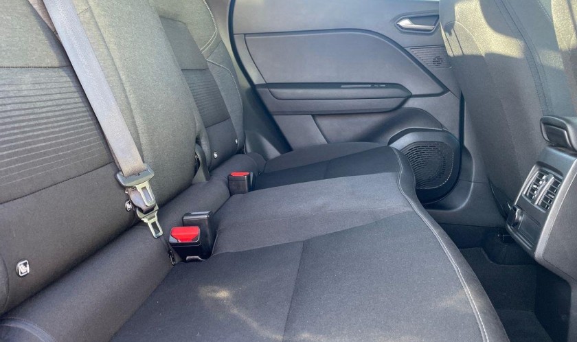 Renault Captur 1.0 TCe Iconic 5dr