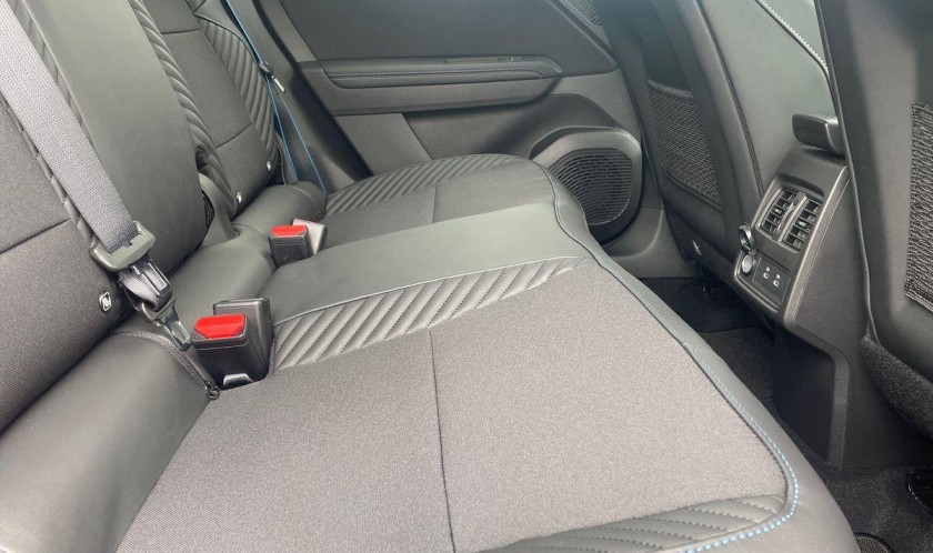 Renault Captur 1.8 E-TECH esprit Alpine Auto 5dr