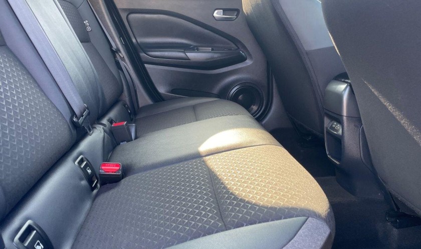 Nissan Juke 1.0 DIG-T N-Connecta 5dr