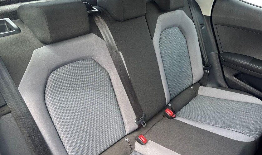Seat Arona 1.6 TDI SE Technology Lux 5dr