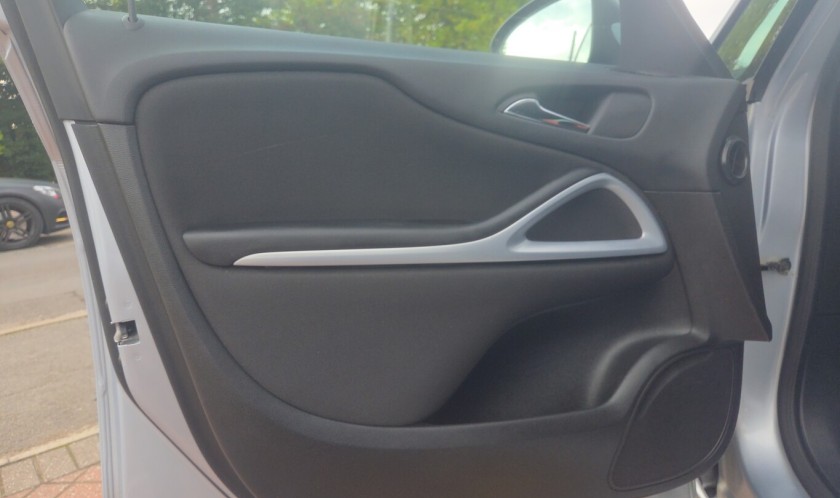 Vauxhall Zafira Tourer Sri Turbo