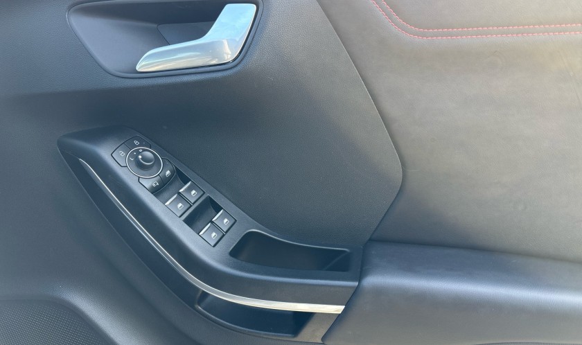 Ford Puma 1.0L St-Line X Mhev