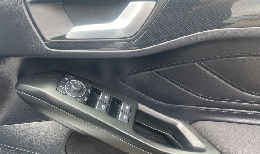 Ford Focus 1.0T EcoBoost MHEV ST-Line X DCT 5dr