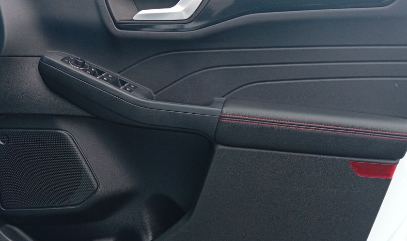 Ford Kuga 2.5h Duratec ST-Line X Edition CVT 5dr